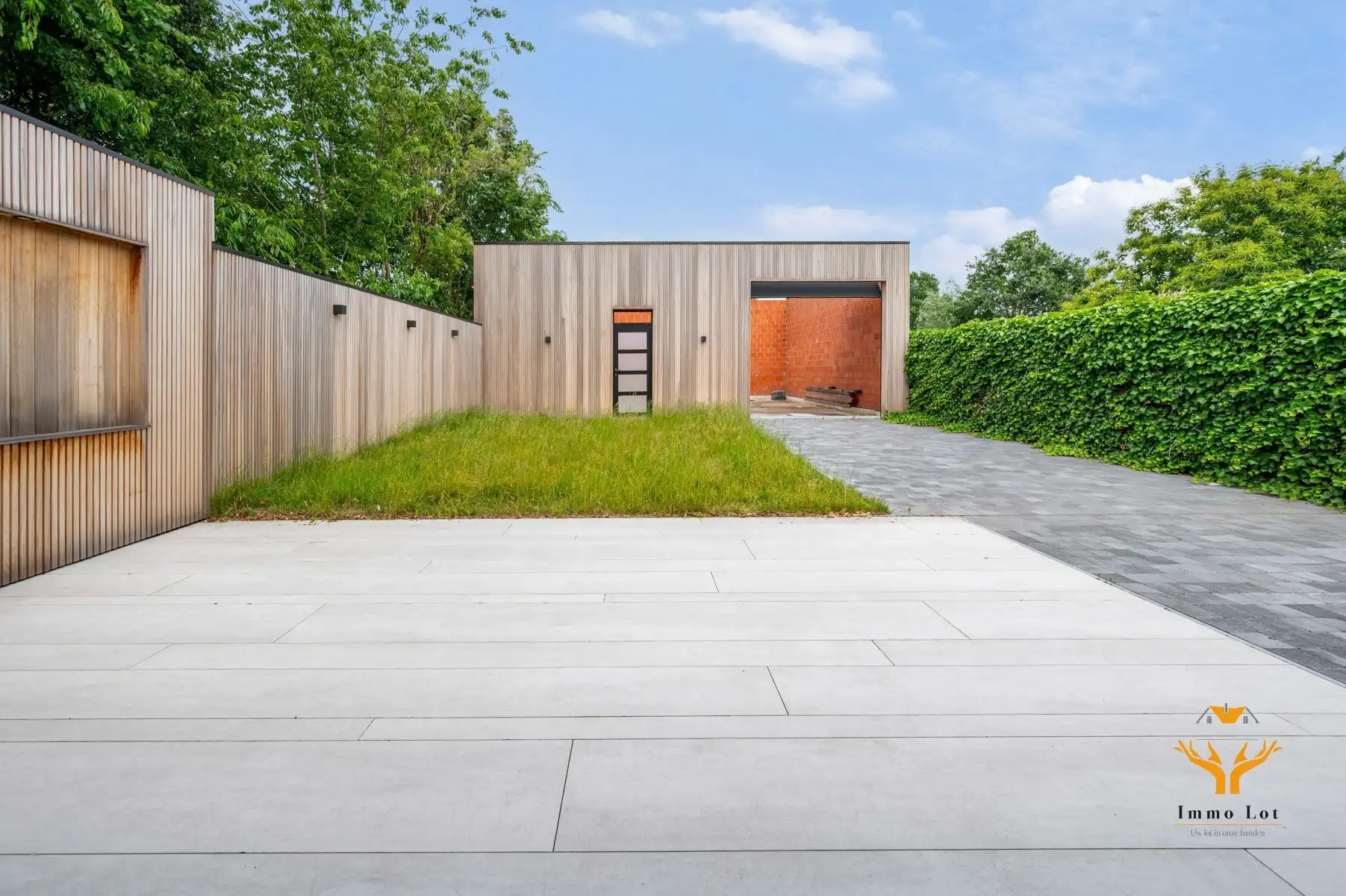 Ruime woning met magazijn  foto 22