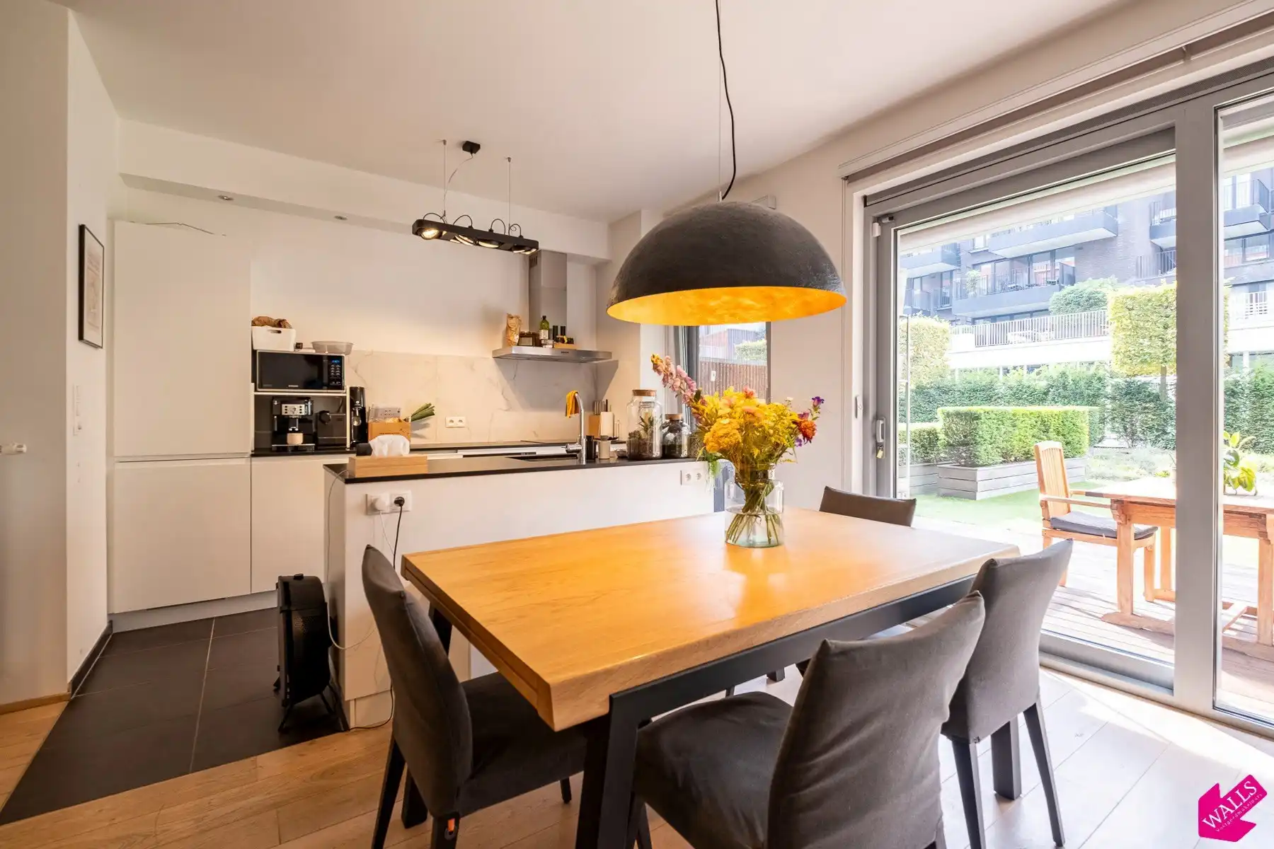 Prachtig nieuwbouw appartement met terras op 't Zuid foto 5