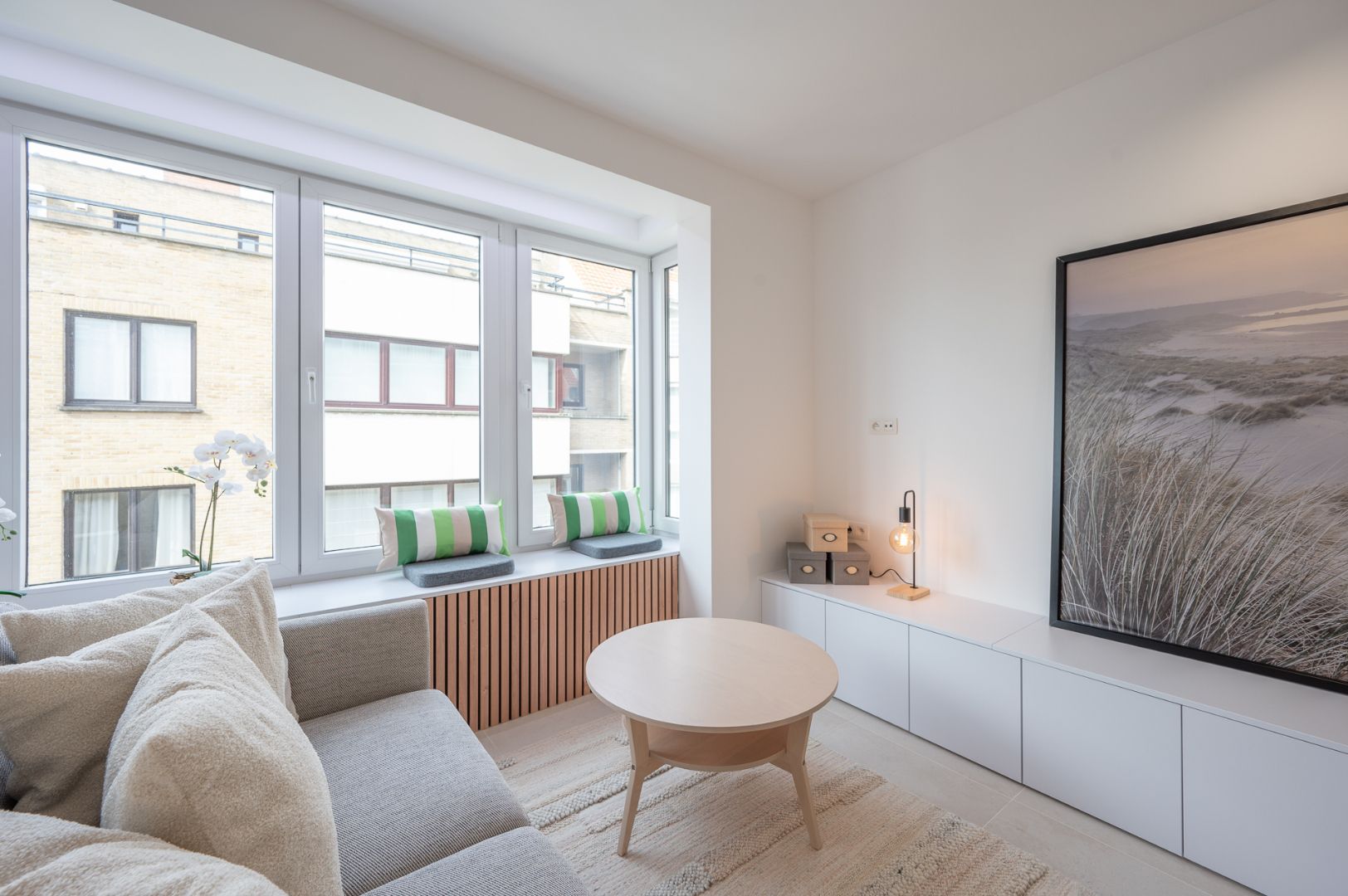 Lichtrijk vernieuwd appartement op 50 meter van het strand van Duinbergen foto 5