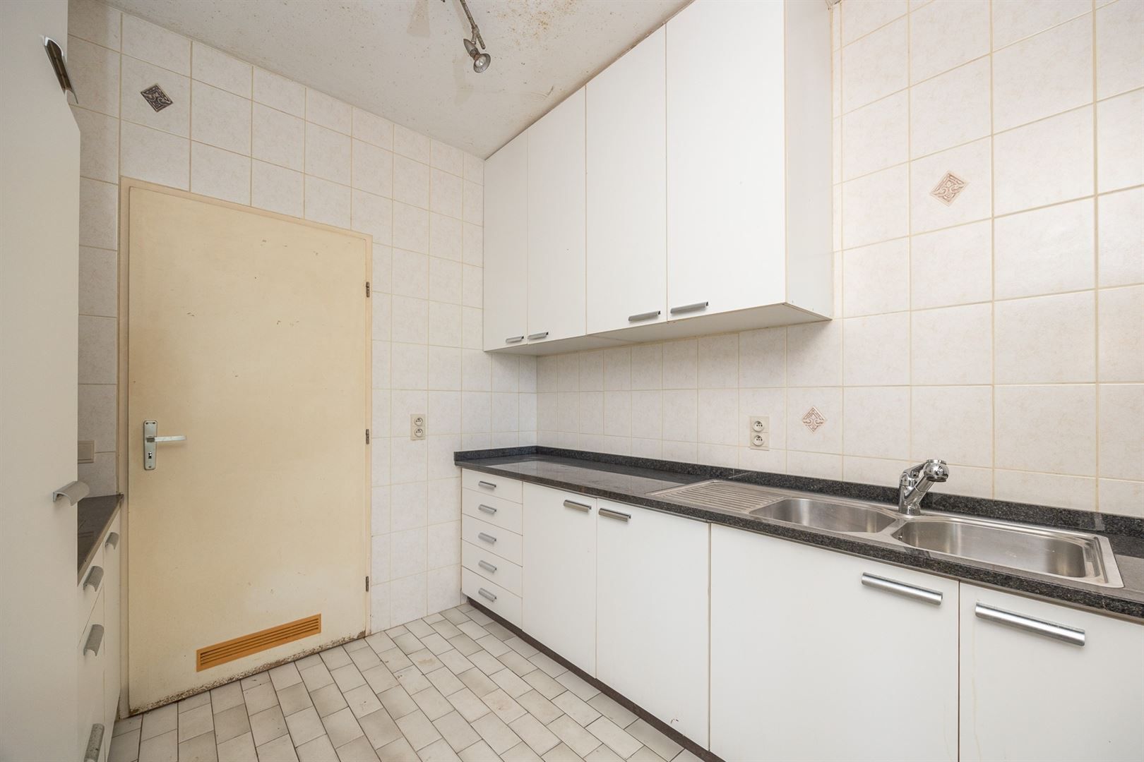 Woning met potentieel in rustige, groene buurt bij Berendrecht centrum foto 11