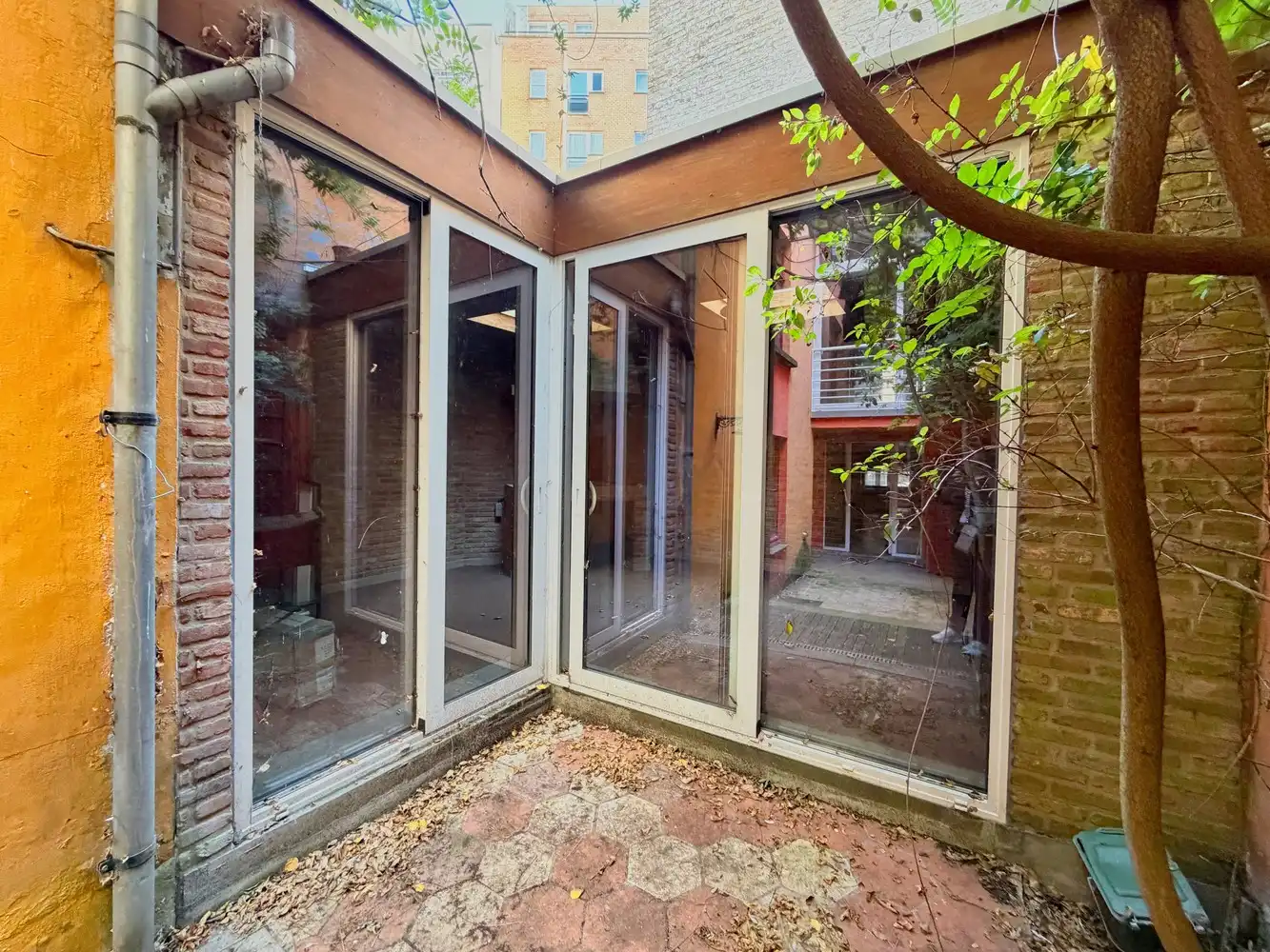 Karaktervolle herenwoning (255 m²) met grandeur en uniek potentieel in hartje Oostende foto 28