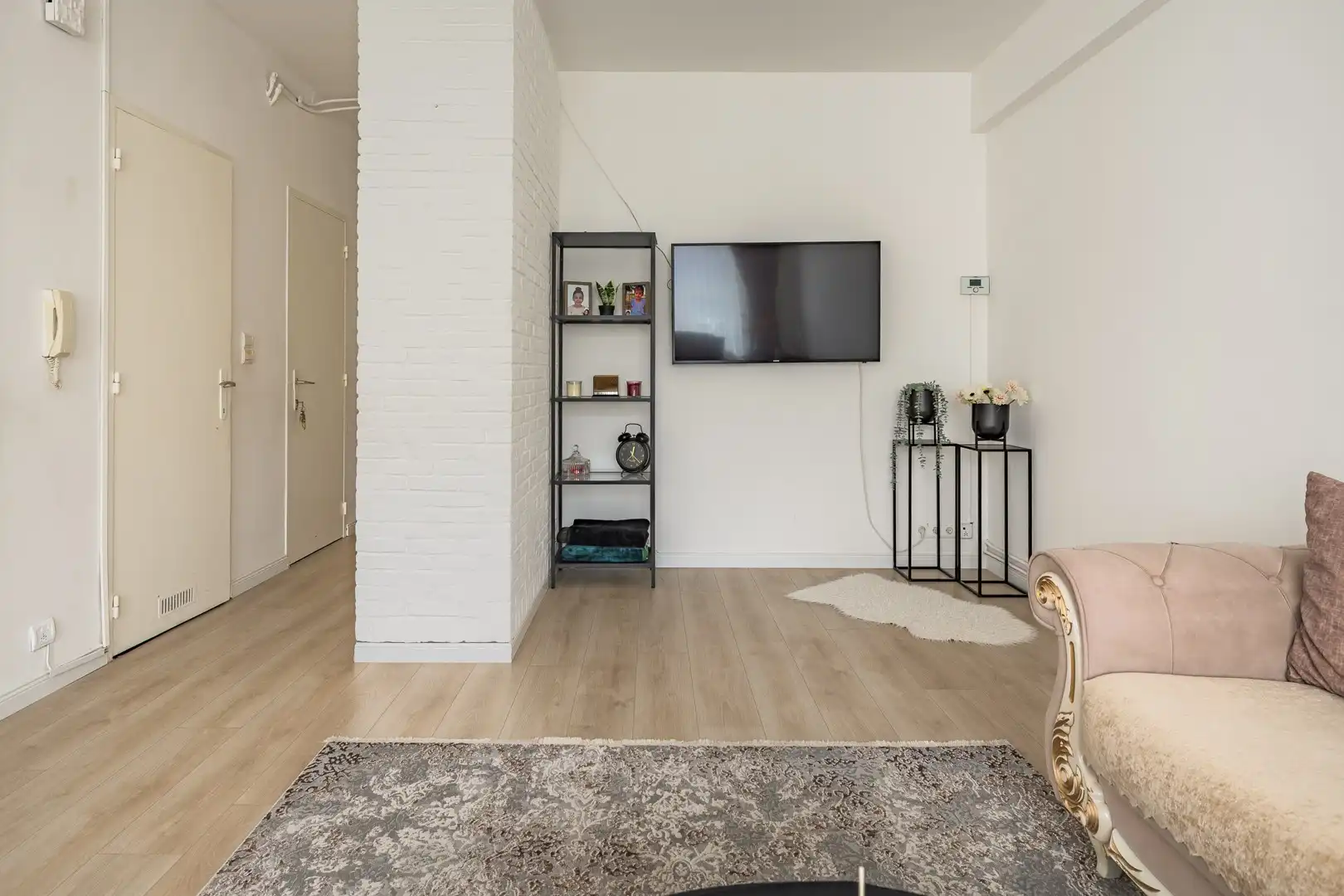 2-slaapkamerappartement vlakbij Park Spoor Noord en Antwerpen centrum! foto 7