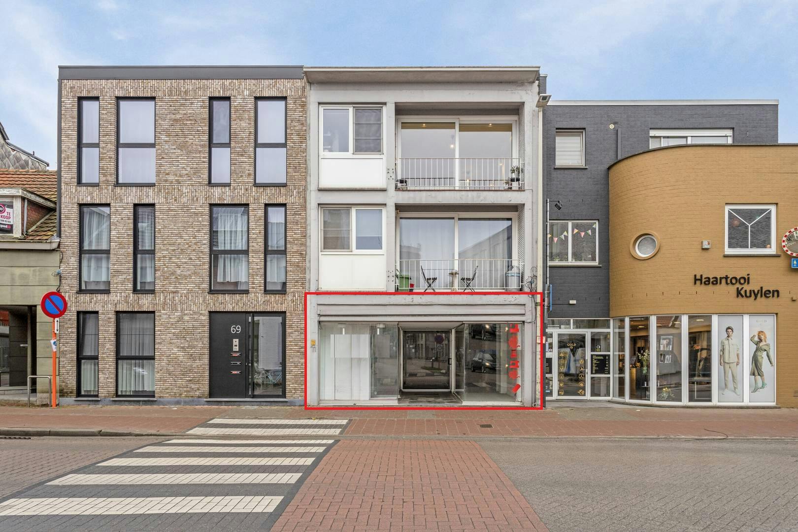 Handelspand te koop in centrum van Kapellen, Hoevensebaan 71 foto 2