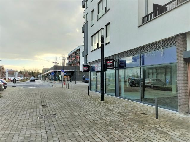 RETAIL UNIT 577 M2 NABIJ ACTION foto 11