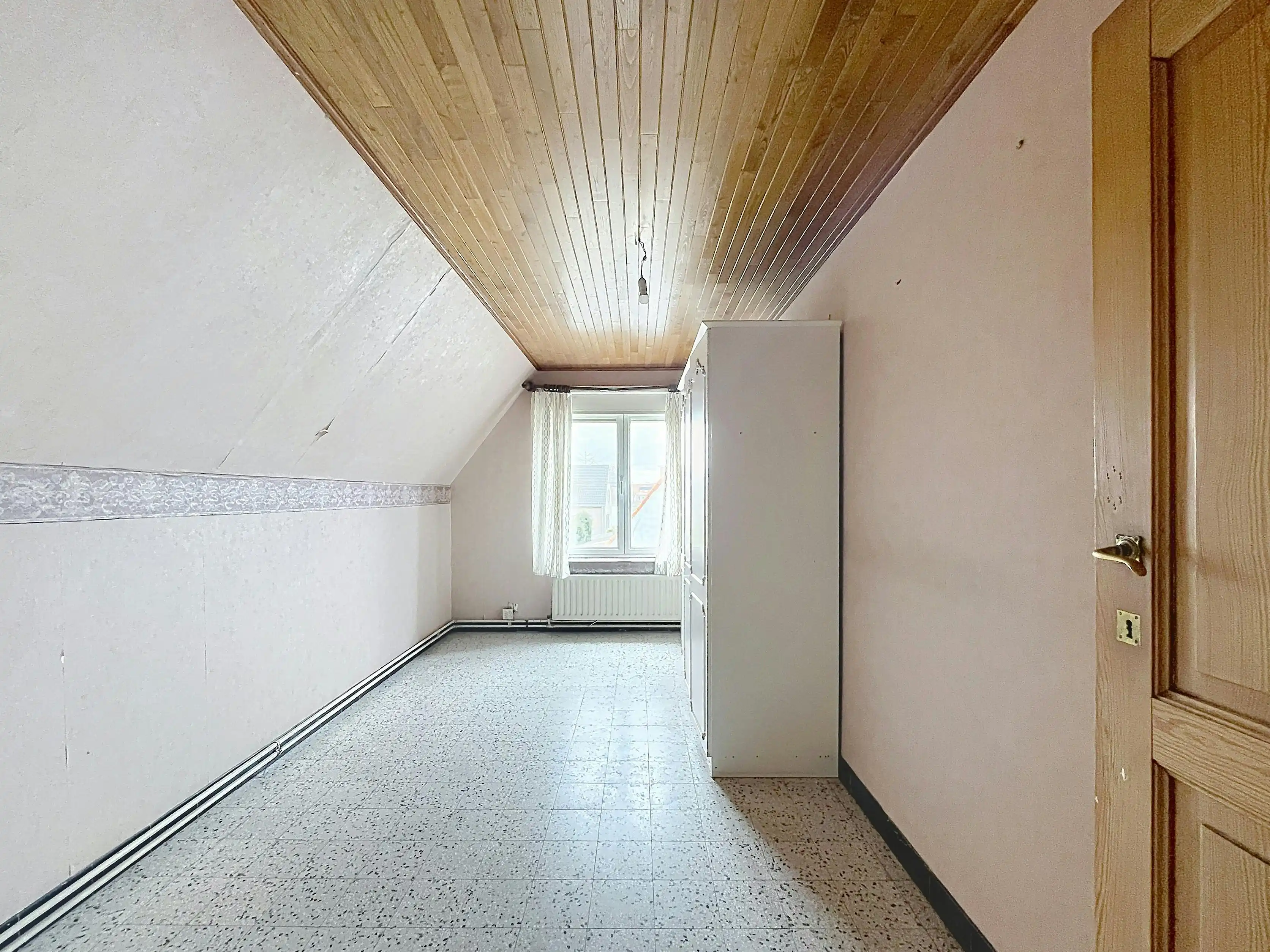 Huis met 3 slaapkamers te koop in centrum Ursel foto 13