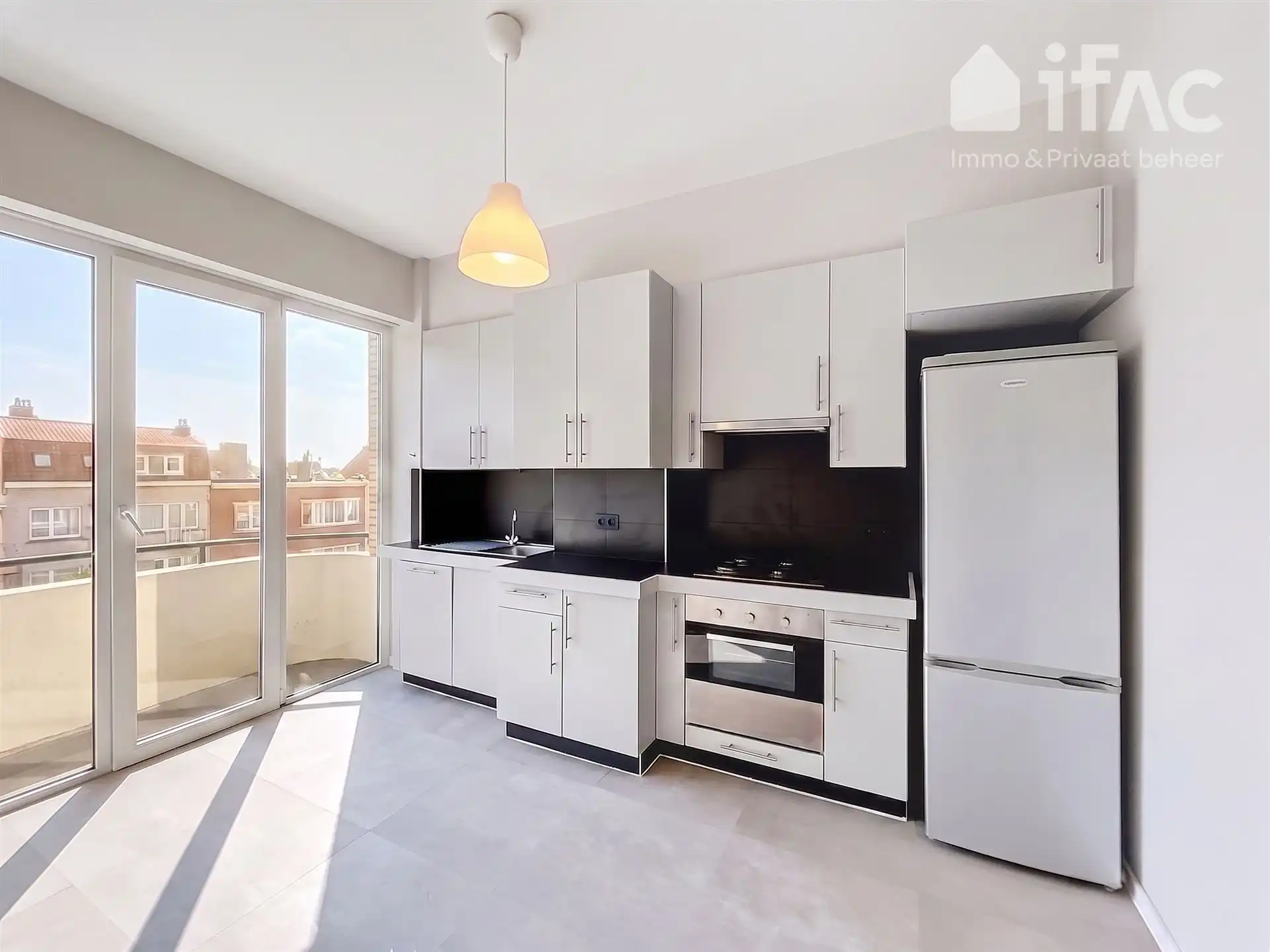 Leuk gelegen 1 slaapkamer appartement foto 4