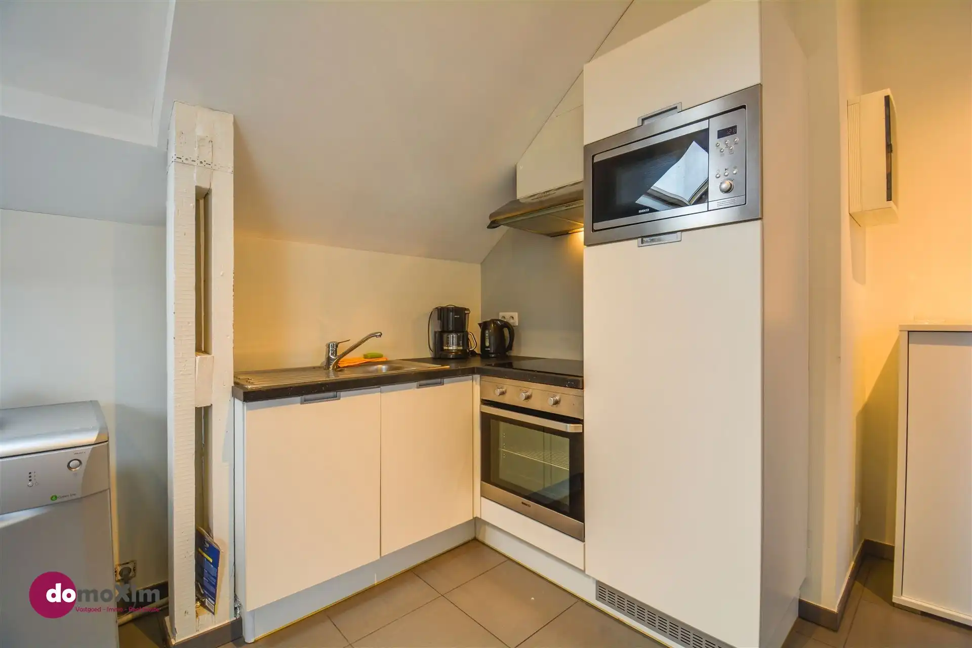Moderne gemeubelde studio, geschikt voor twee personen, in het centrum van Leuven foto 5