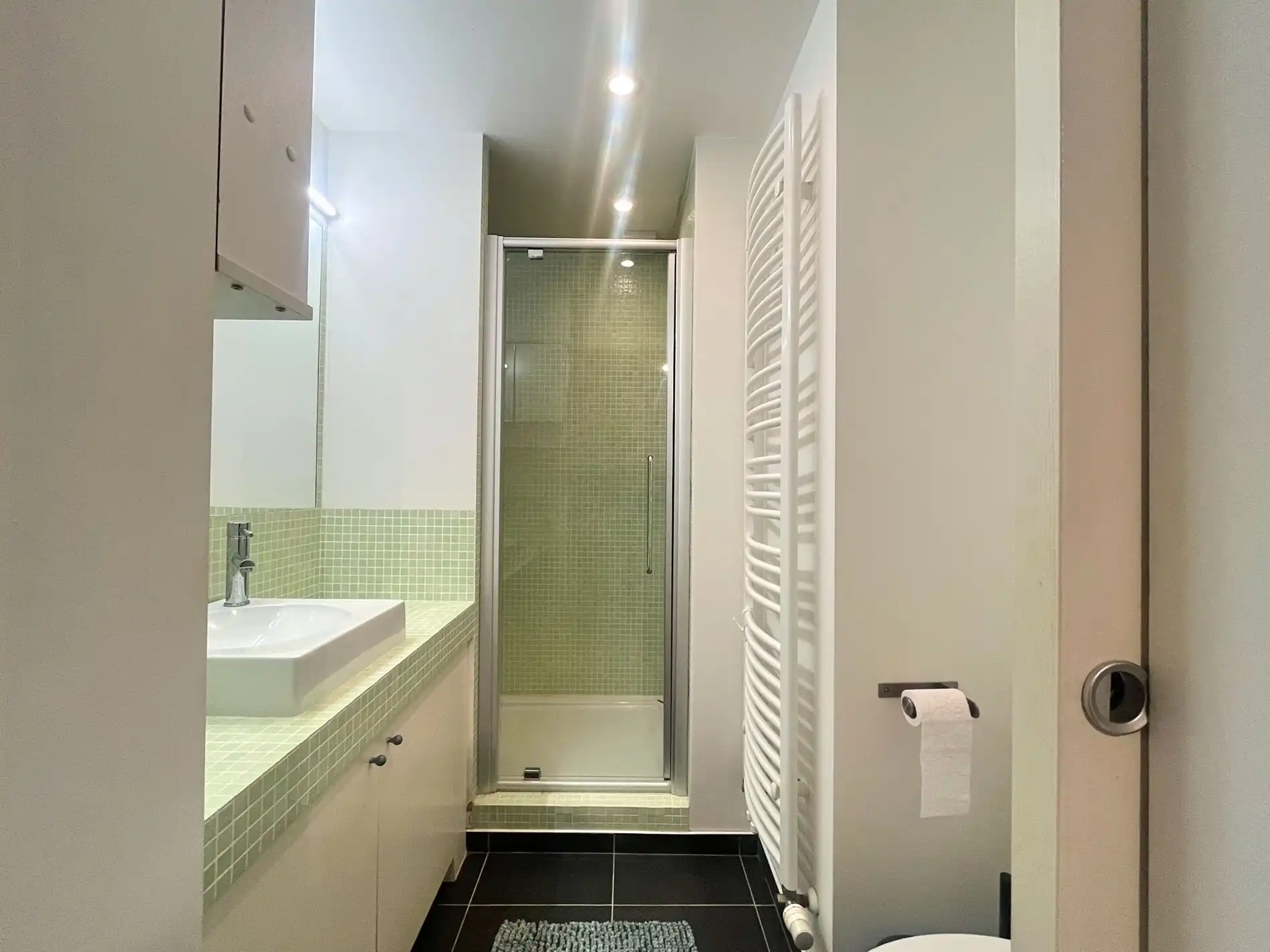 Gemeubeld appartement op de Kustlaan te Knokke foto 9