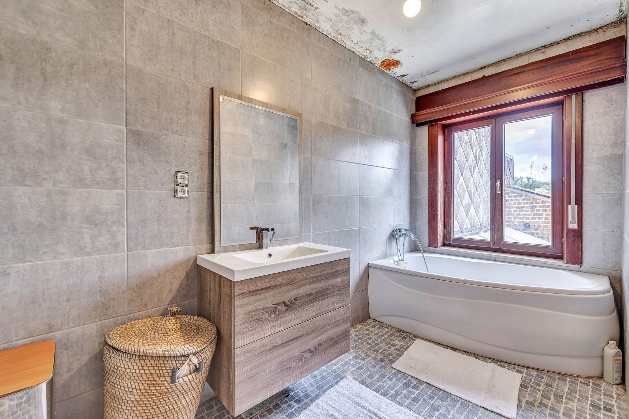 Verder af te werken woning nabij het centrum van Ninove foto 16
