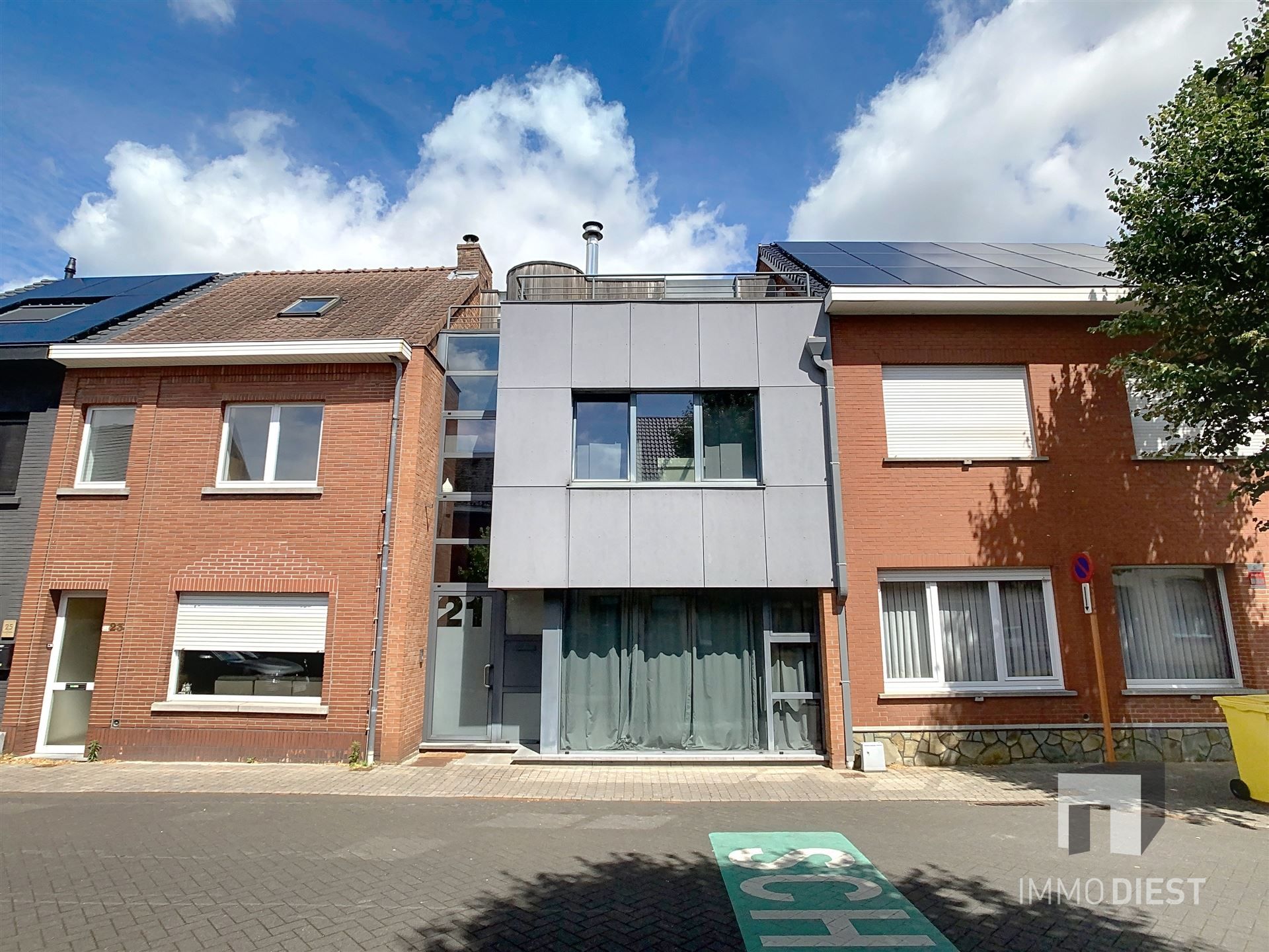 Hippe splitlevel met 3 slaapkamers in hartje Zichem. foto 38