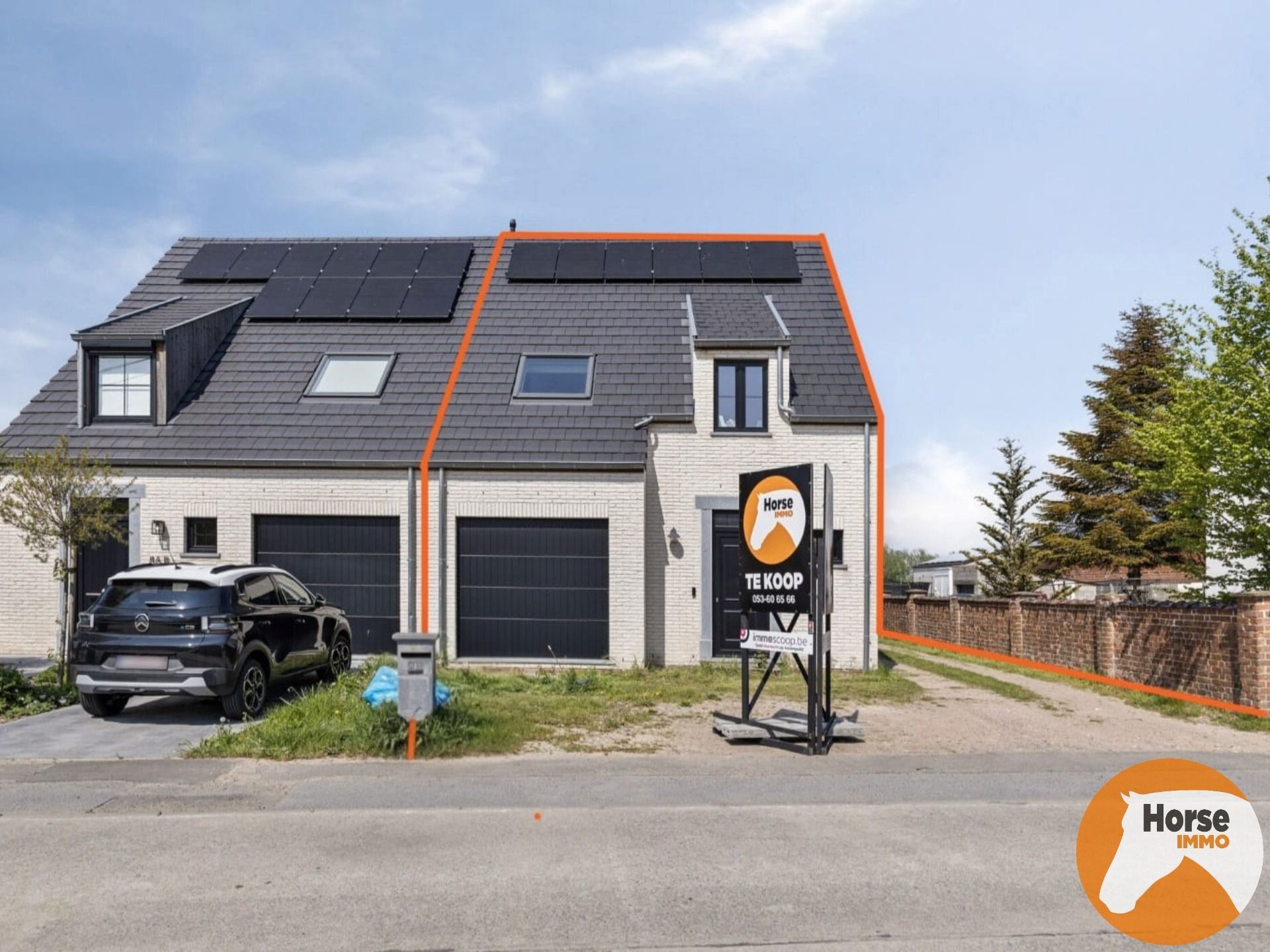 TORHOUT - Recente HOB met paardenstallen foto 4