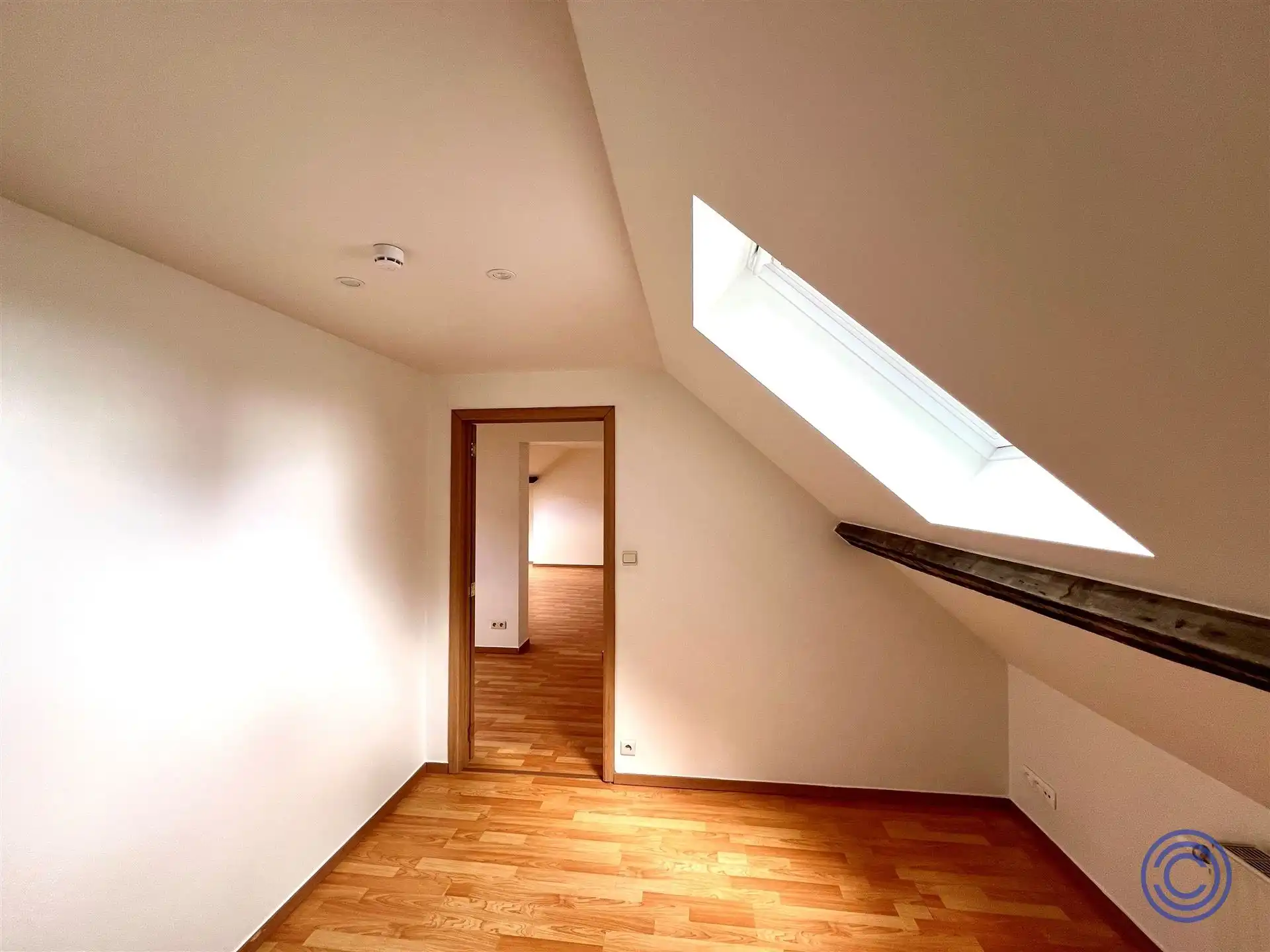 Opgefrist 2slpk appartement op TOP-locatie! foto 8