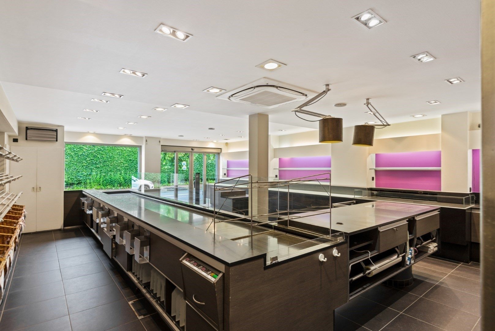 Uniek gebouw met woonst te koop in centrum Opwijk – Topligging! foto 16