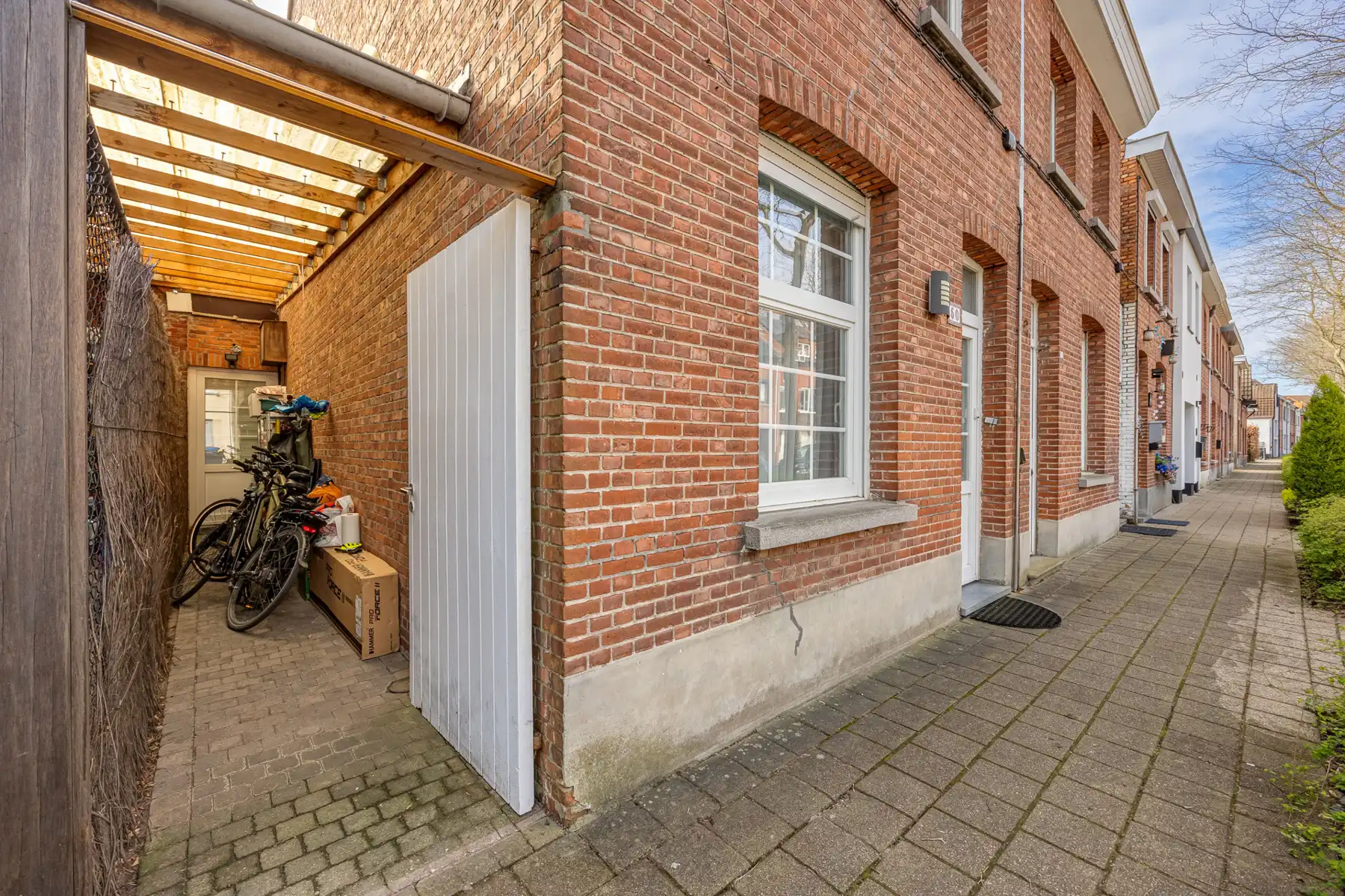 Charmante woning in het centrum van Brasschaat! foto 15