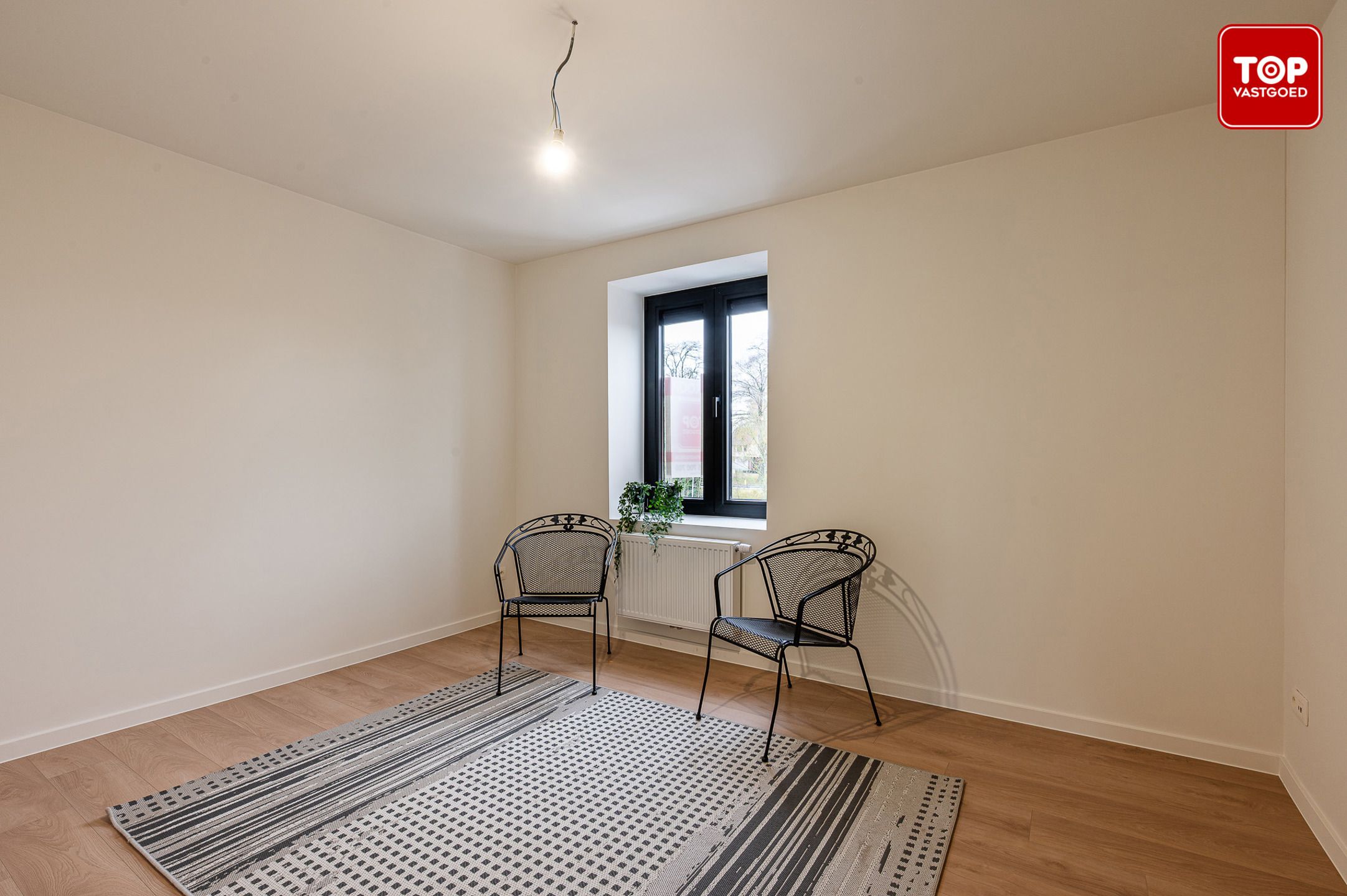 Top gerenoveerde gezinswoning in Mariakerke foto 15