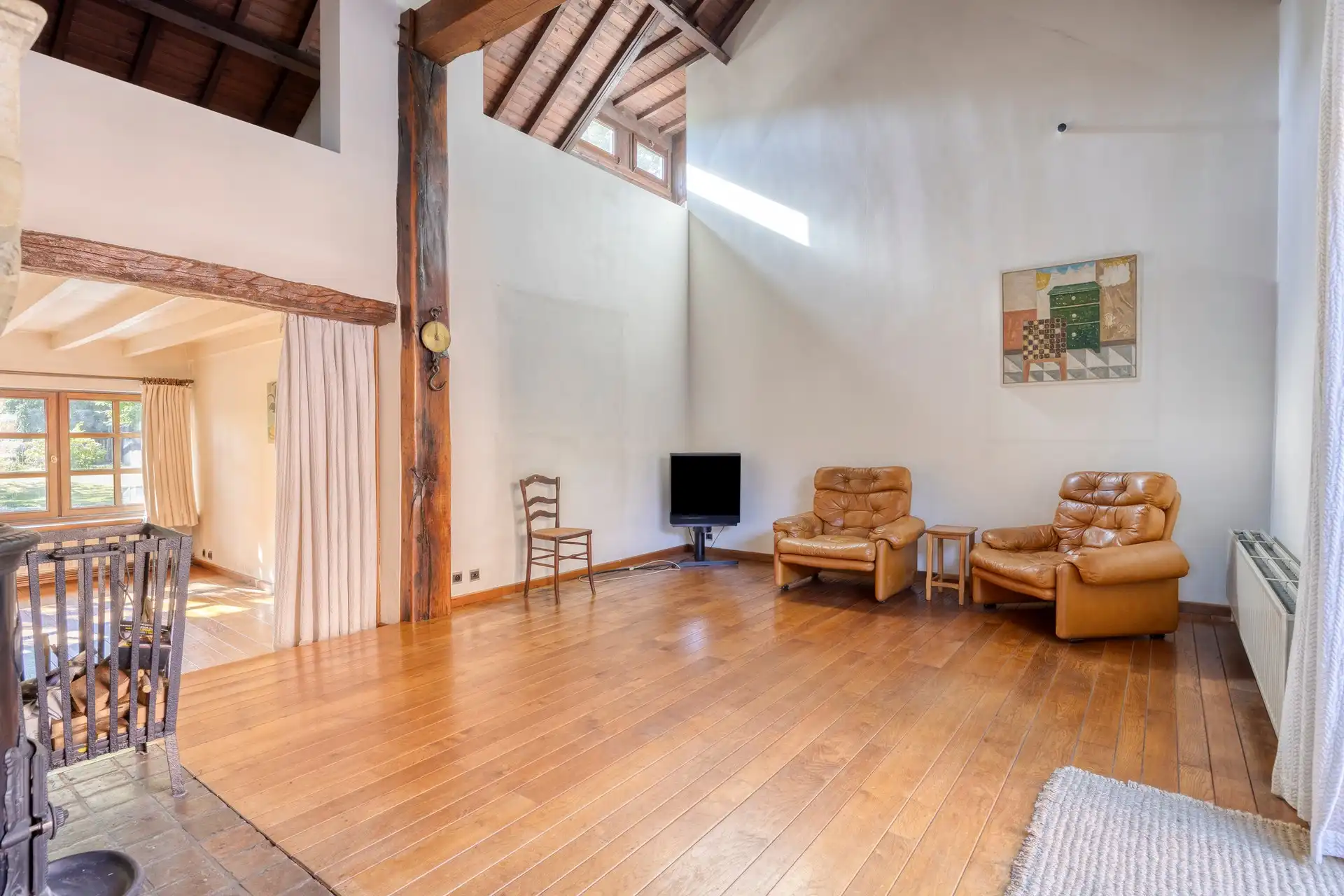 Charmante, te renoveren woning met karakter, binnenkoer en tal van mogelijkheden in Godsheide foto 3