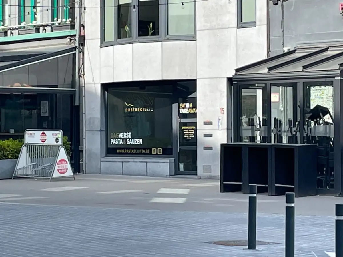 KANTOOR- of PRAKTIJKRUIMTE foto 2