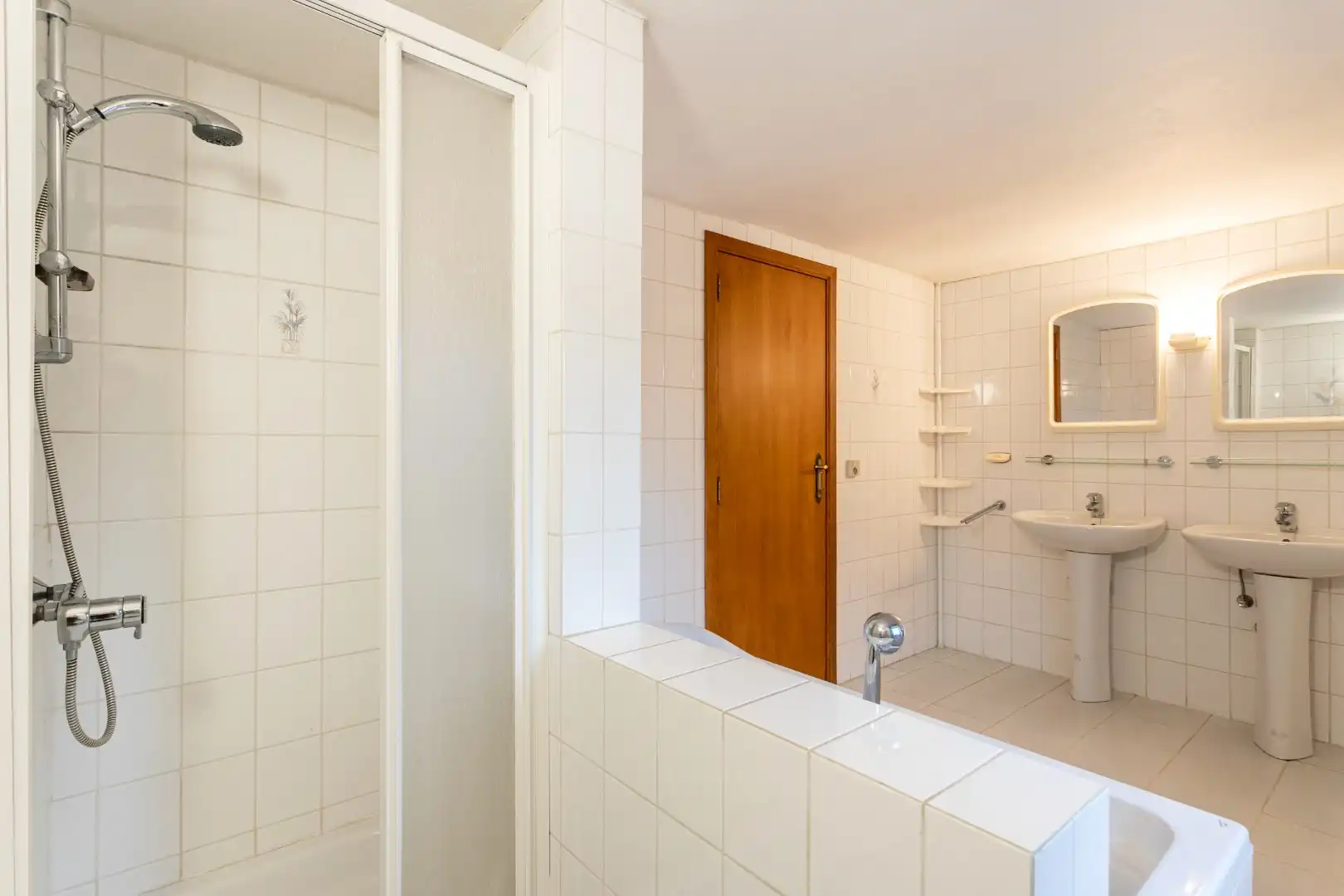 Vrijstaande woning (op 6a27) met 3 slpks, garage en tuin foto 14