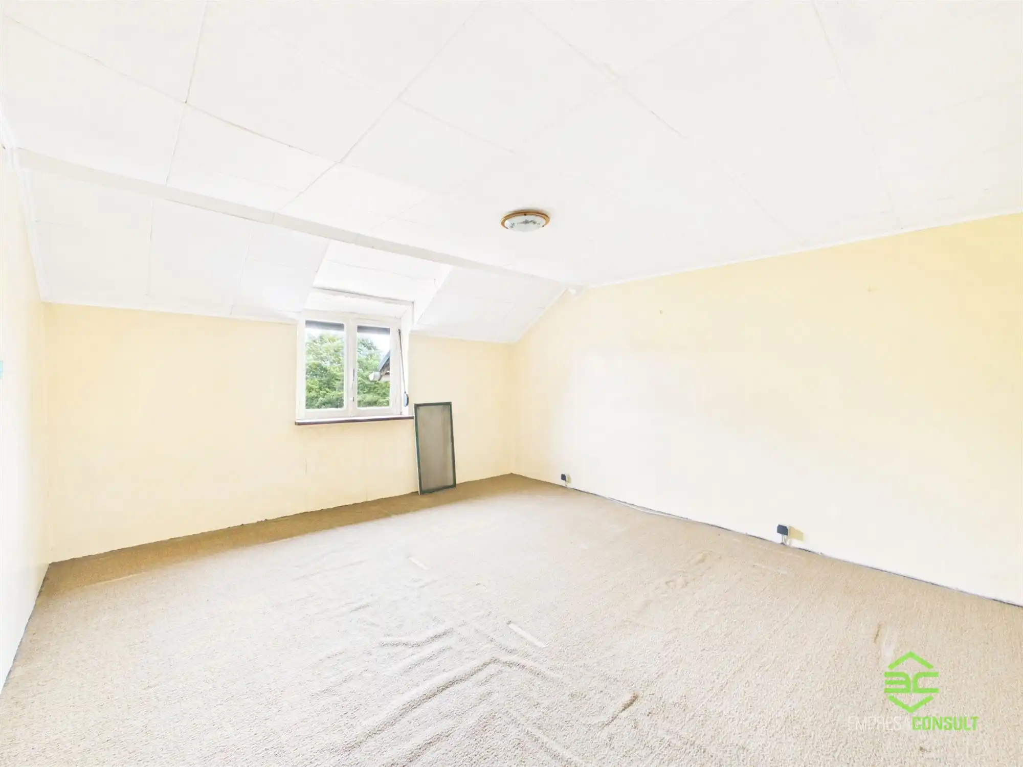 Centraal gelegen te renoveren woning in Kortenbos! foto 20