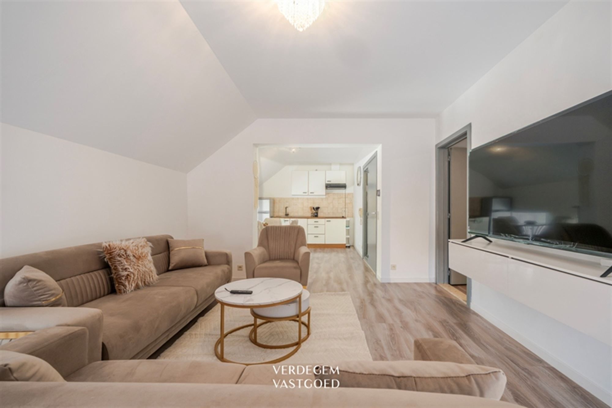 Pied-à-terre of als investering, appartement met 1 slaapkamer in hartje Brugge foto 4