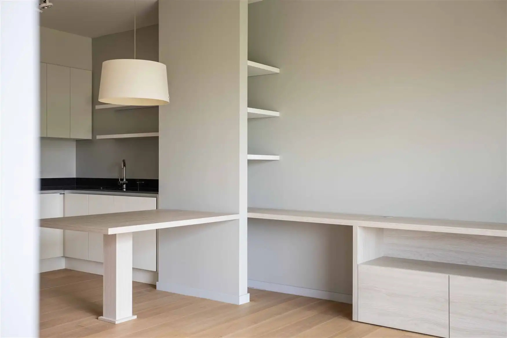 Lichtrijke assistentieflat (inclusief autoplaats) foto 4