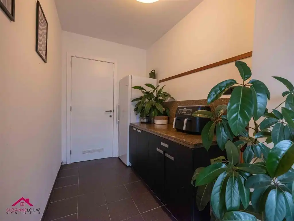 Instapklare gezinswoning in hedendaagse stijl foto 16