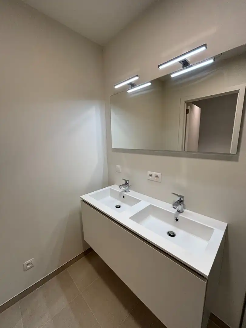 Ruimte en Comfort in Koningslo: Nieuwbouwappartement met 2 Slaapkamers, Bureau en extra Voorraadkamer foto 9