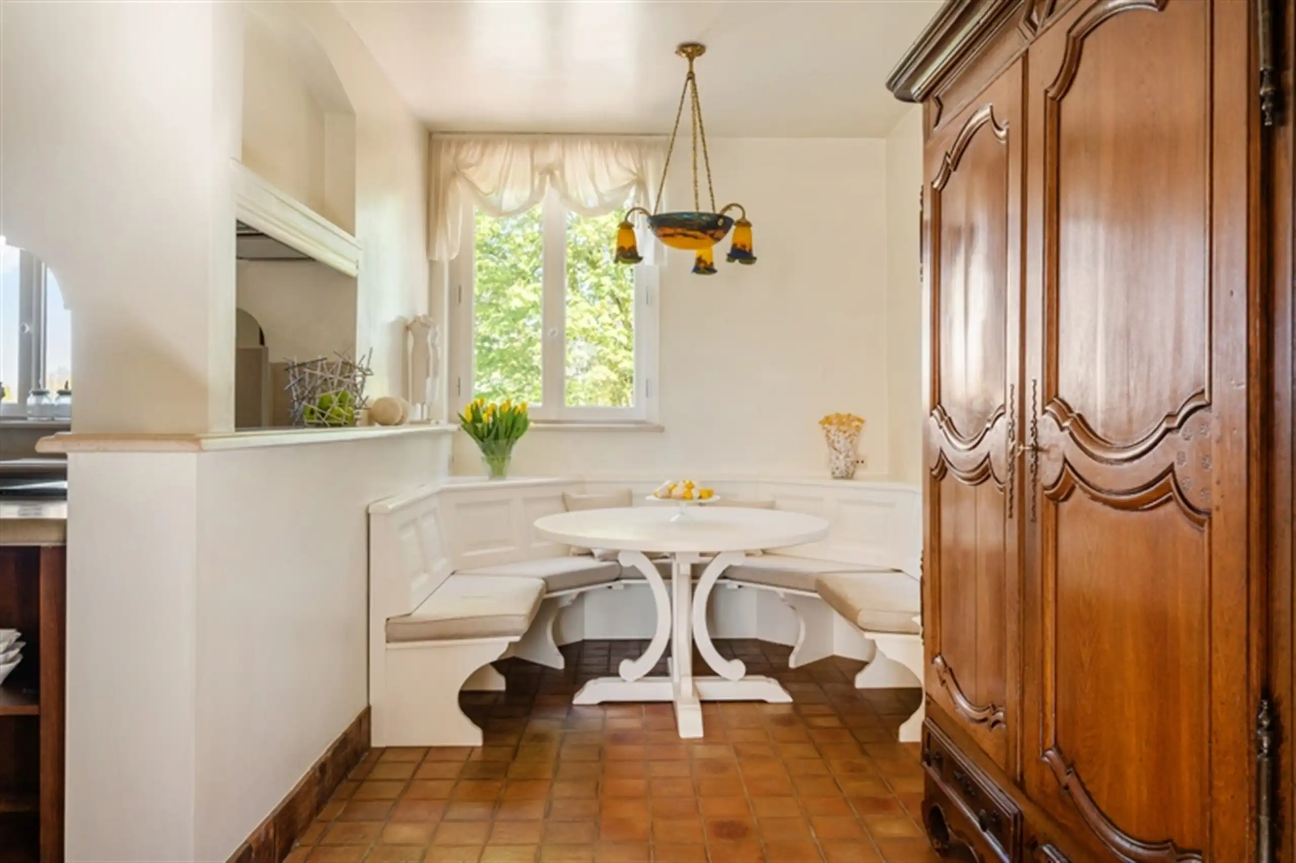 Exclusieve villa met bos, zicht  en  unieke geschiedenis! foto 16