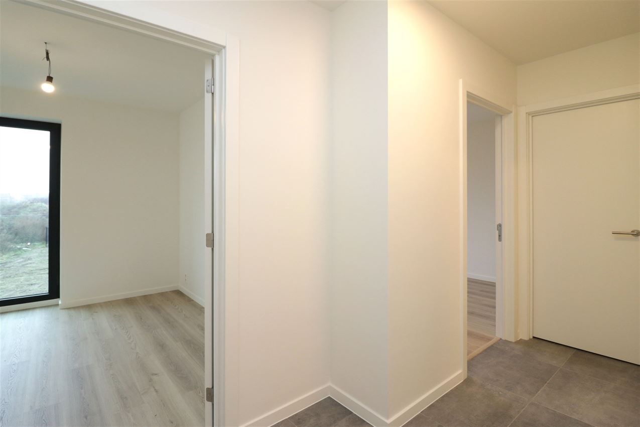 Nieuwbouwapp. met twee slpk, zuidterras op een gunstige ligging foto 16