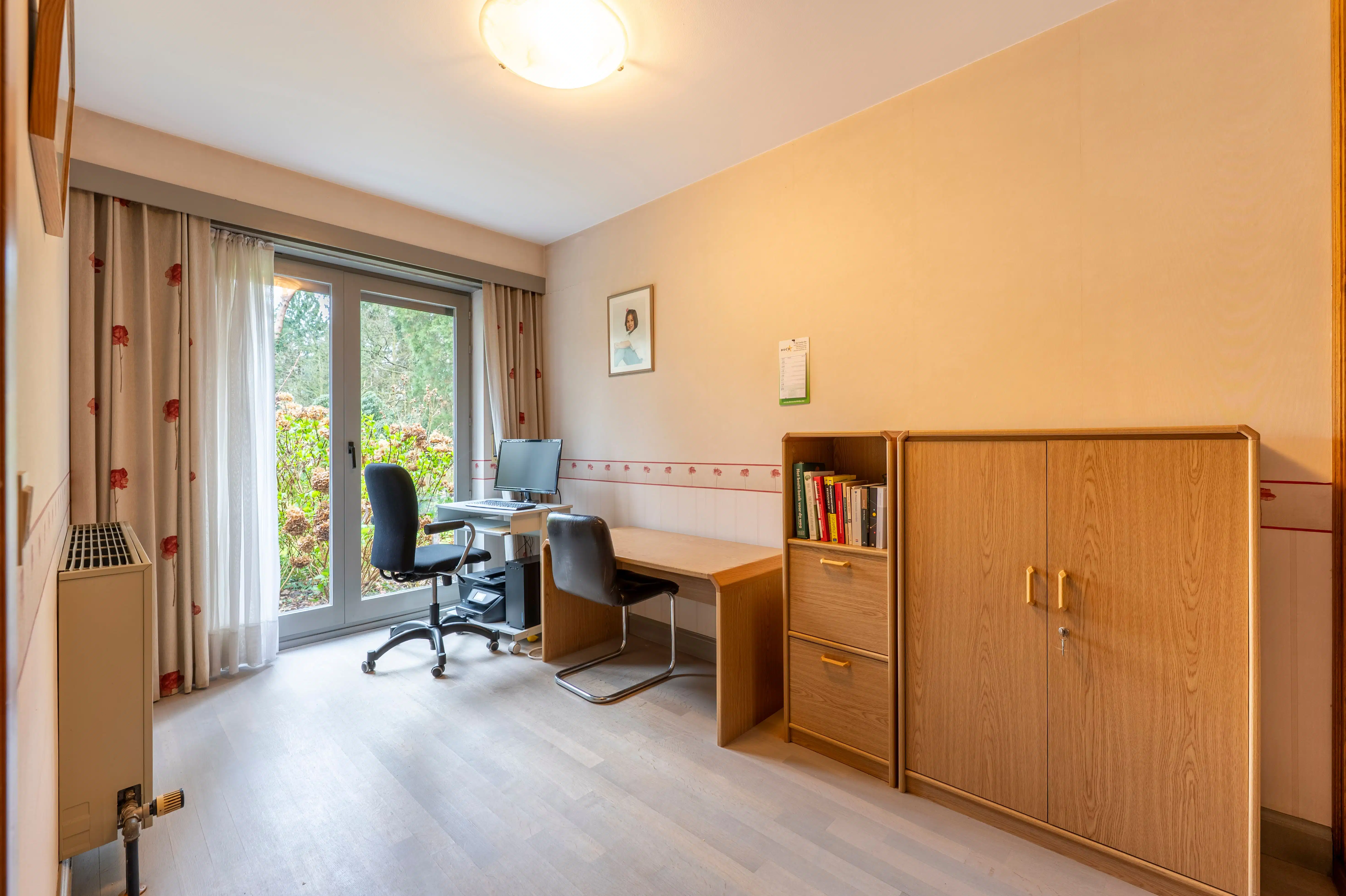 Ruime villa met praktijkruimte op toplocatie in Schotenhof. foto 16
