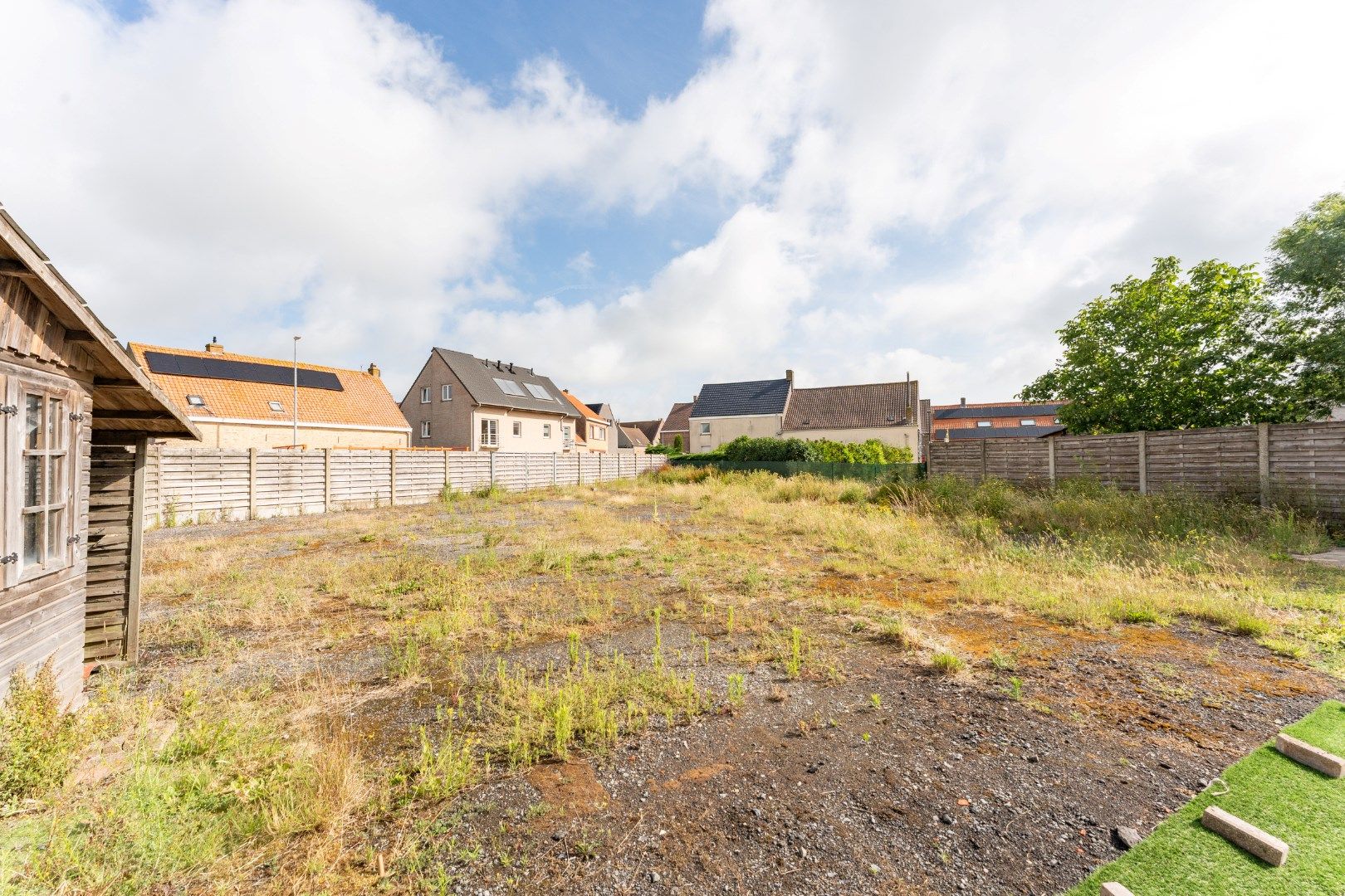 Te koop: Unieke bouwgrond in het hart van pittoresk Slijpe – 748 m² in een groene omgeving foto 3
