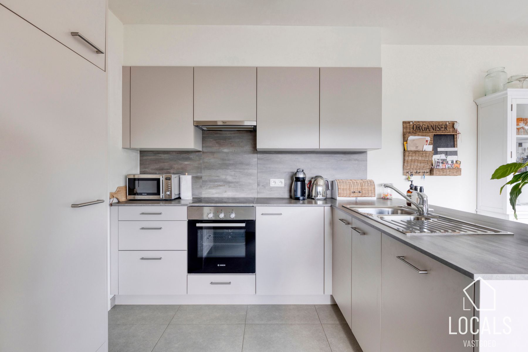 Recent gelijkvloers appartement op topligging in Outer foto 9