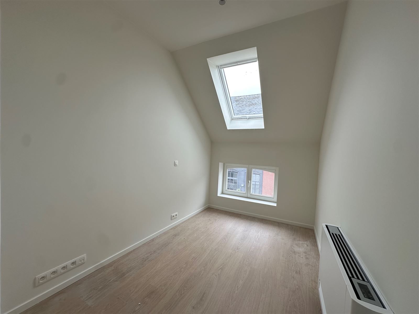 Instapklaar appartement te centrum Zottegem! foto 7