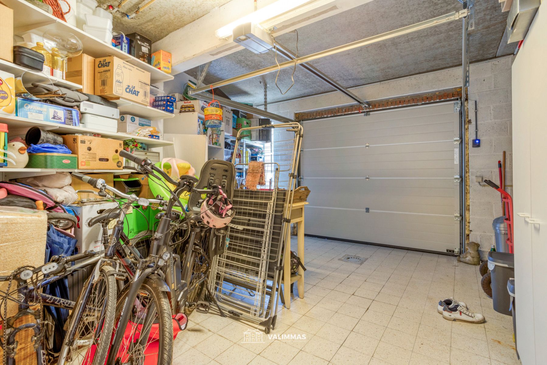 Instapklare & comfortabele driegevelwoning mt garage en tuin foto 23