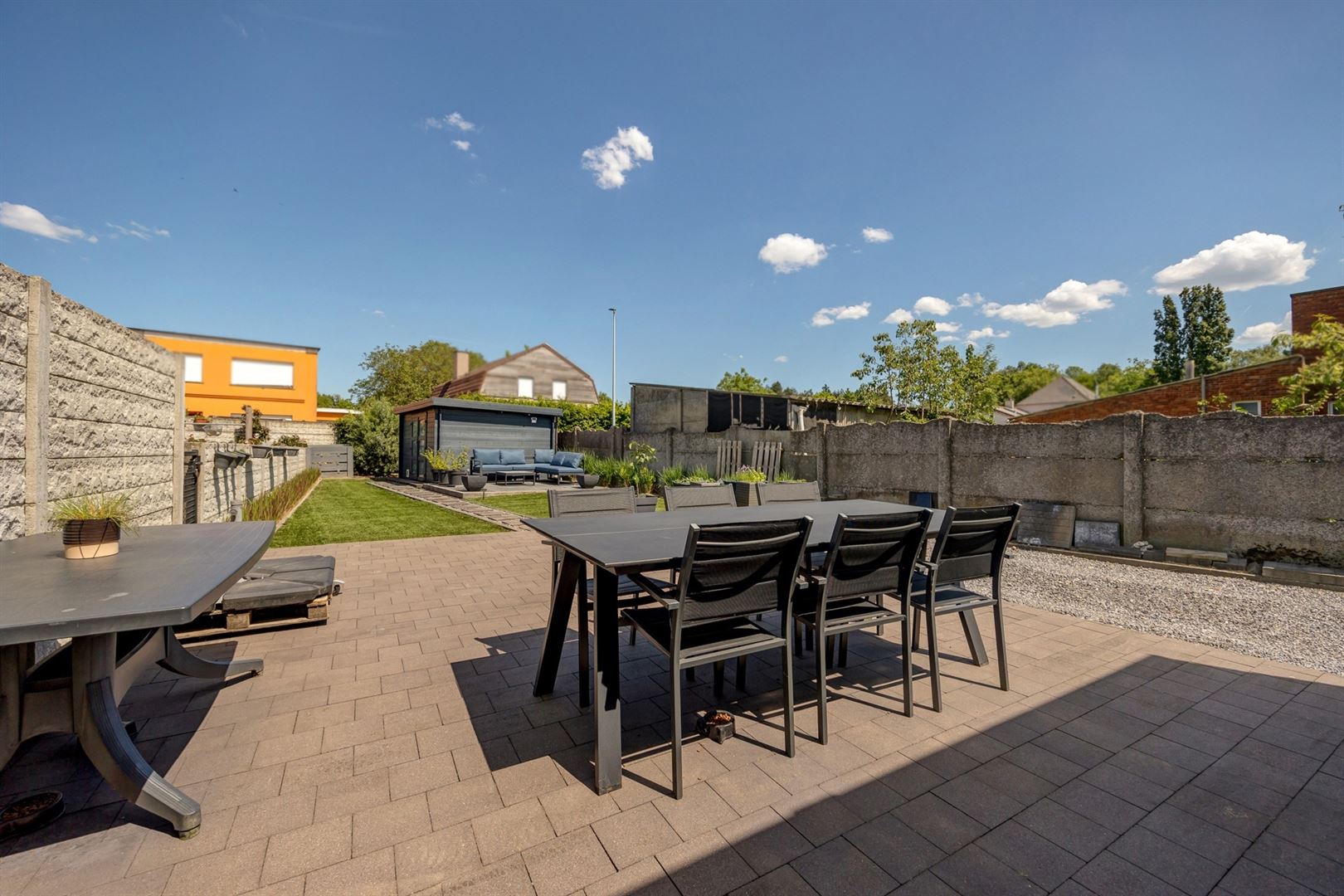 Topwoning! Ruime HOB met toffe tuin op centrale ligging! foto 11
