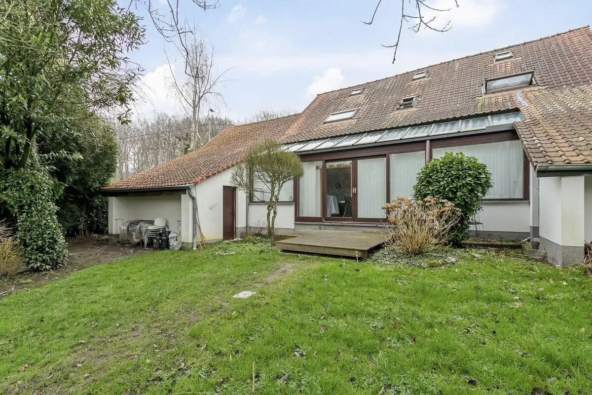 Rustig gelegen woning met prachtige tuin en 5 slaapkamers op 15 min van Leuven en Brussel. foto 2