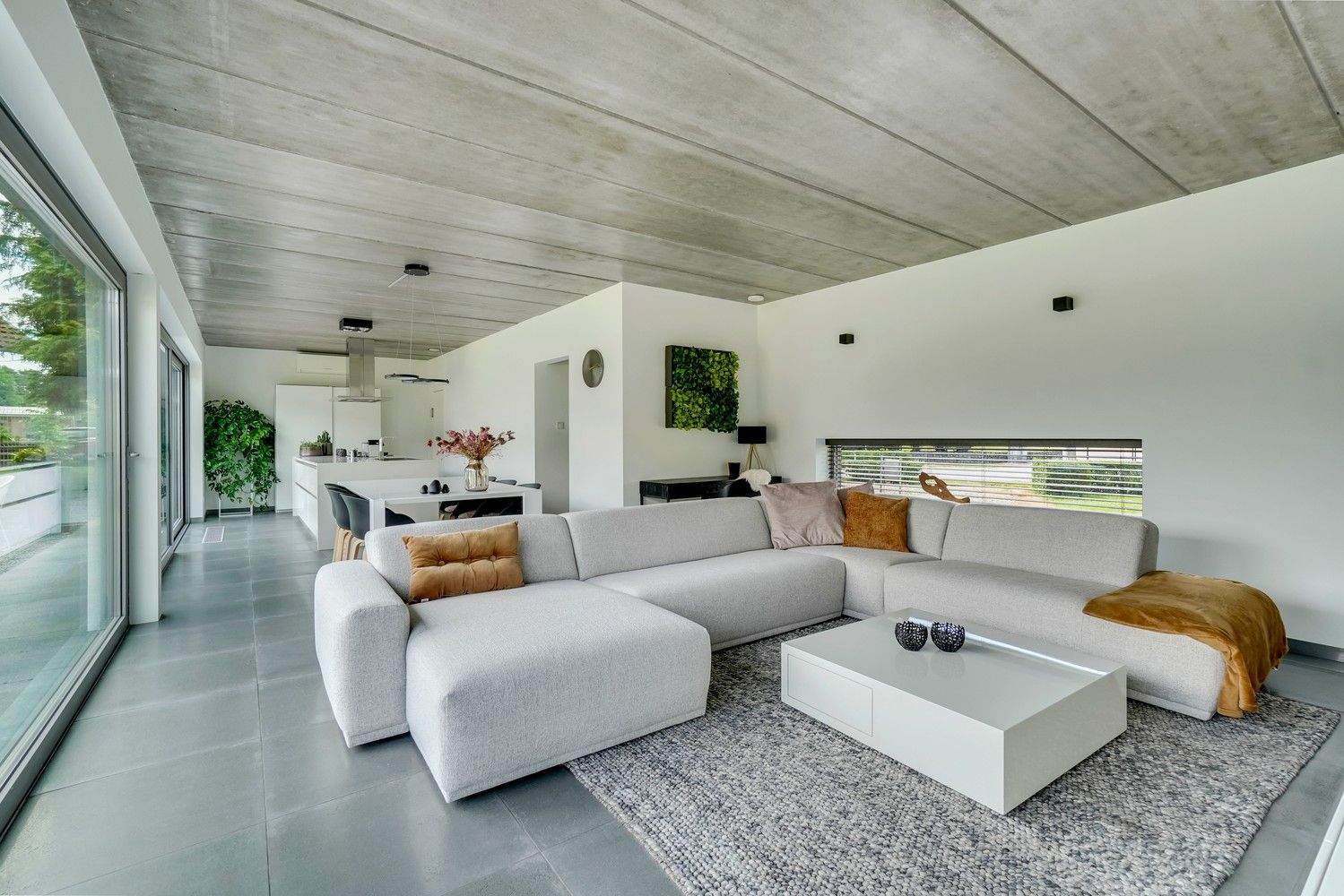 STIJLVOL WOONHUIS (O.B) foto 2