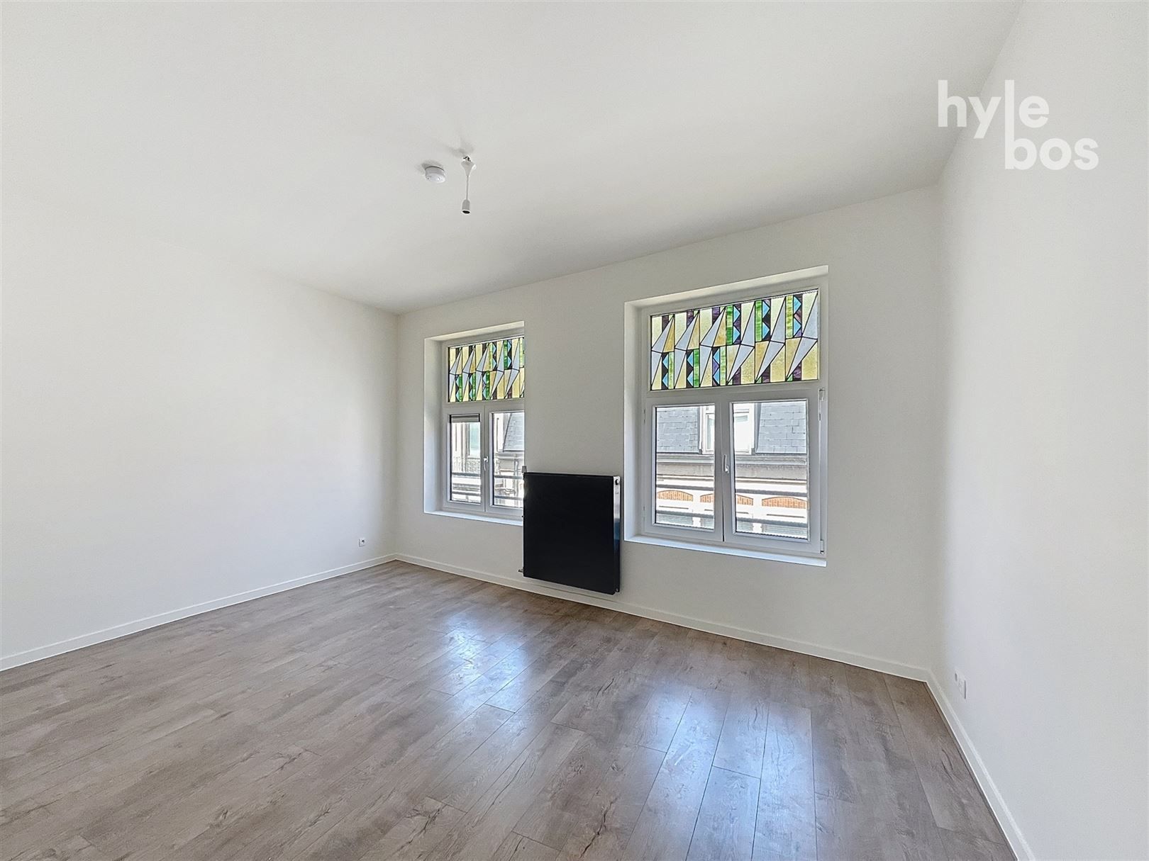 In stadscentrum gelegen, gerenoveerde woning met 3 slaapkamers foto 15
