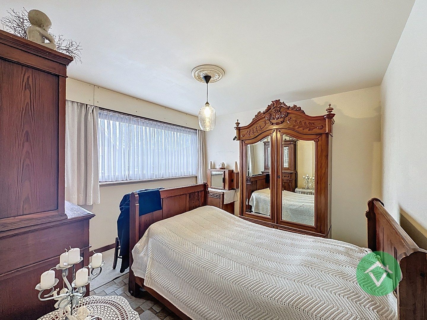 Woning met garage in centrum van Koekelare foto 12