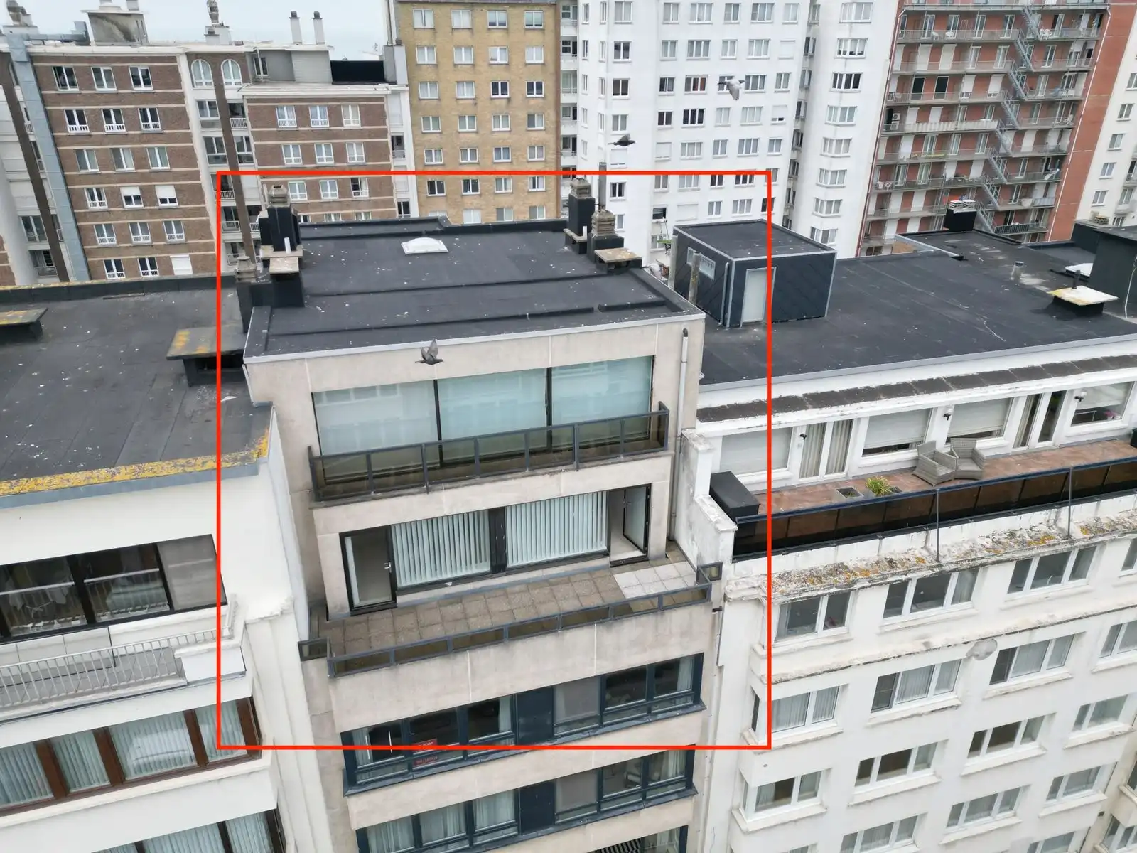 Exclusief duplex penthouse met 4 slpk en zonnige terrassen pal aan zee foto 25