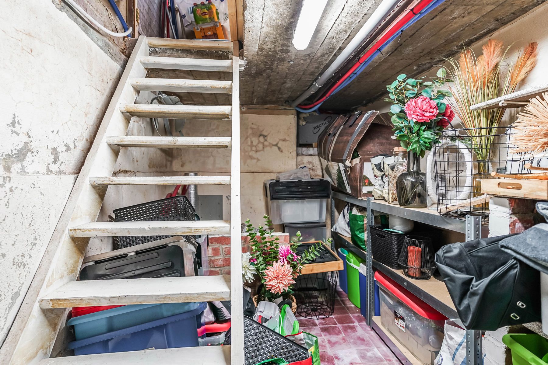 Perfect instapklare, volledig gerenoveerde woning met alle comfort te Kapelle-op-den-Bos foto 14