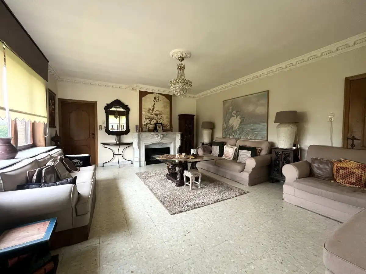 Roeselare – Unieke karakterwoning met ruime tuin foto 4