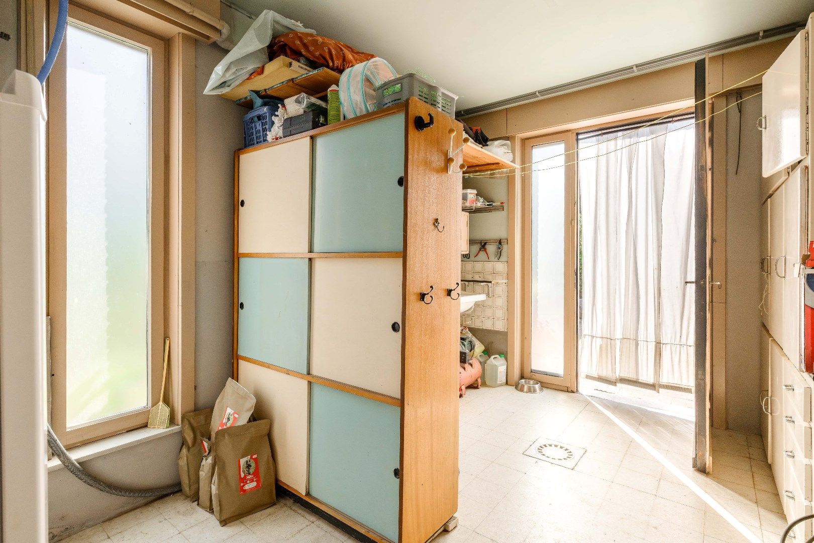 ALLEENSTAANDE WONING IN RUSTIGE WOONWIJK | 4 SLPKS | GARAGE foto 12