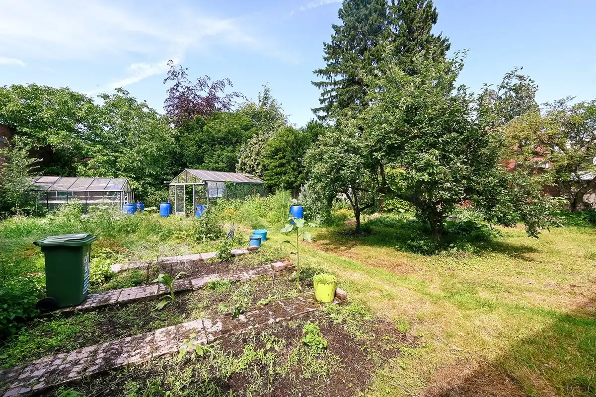 Te renoveren woning en magazijnen op 3100m² foto 19