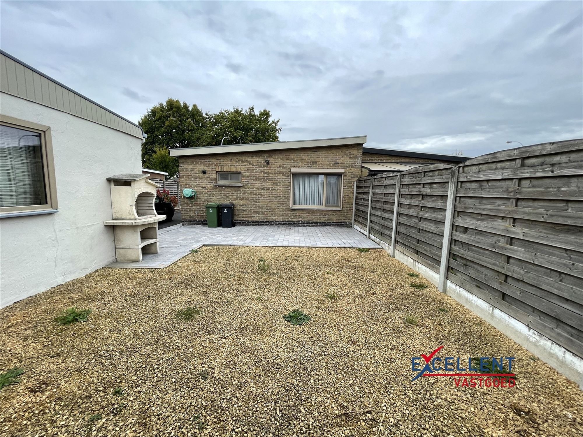Bungalow met 2 slaapkamers te huur in Drongen foto 10