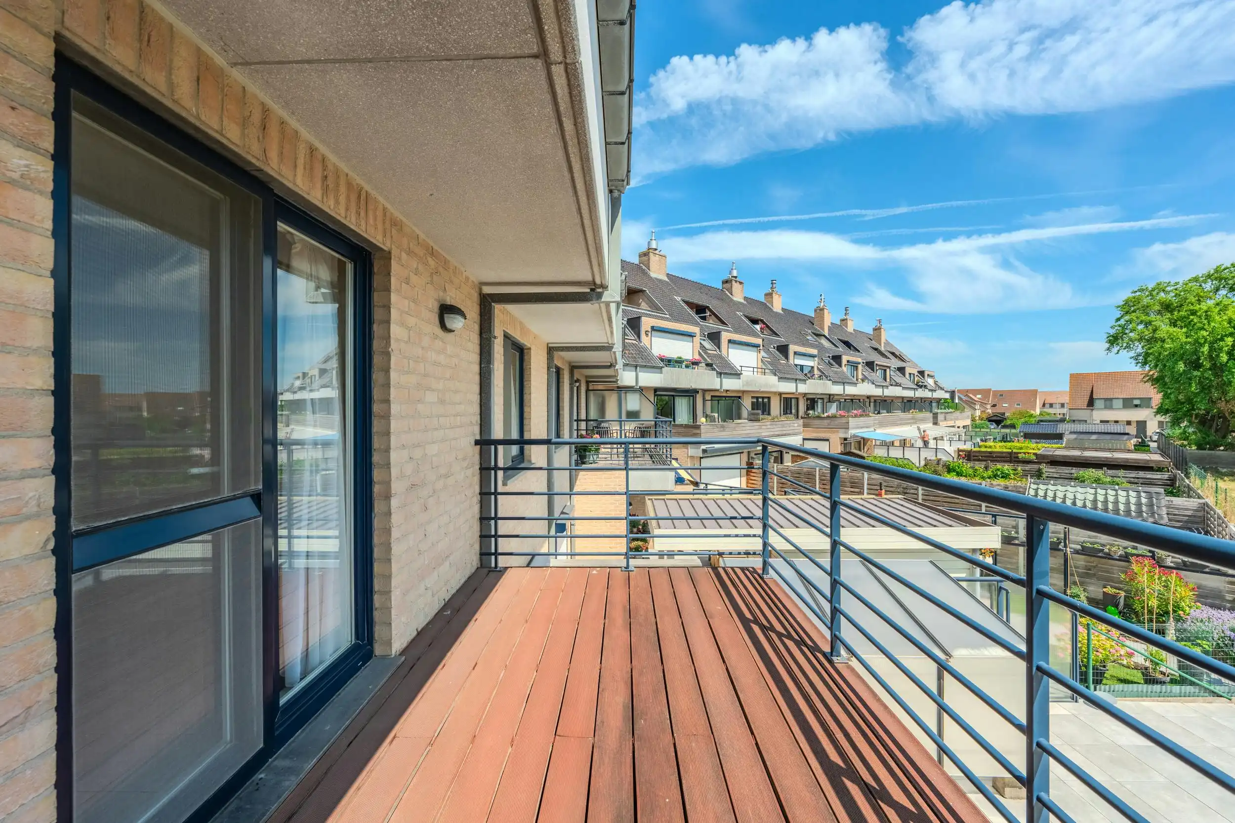 Rustig gelegen 2 slaapkamer appartement met ruime terrassen foto 14