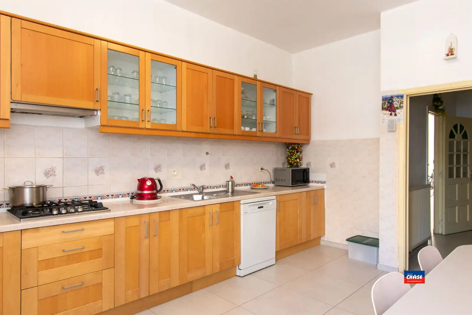 Gerenoveerde woning met 5 à 6 slpks + stadstuin foto 5