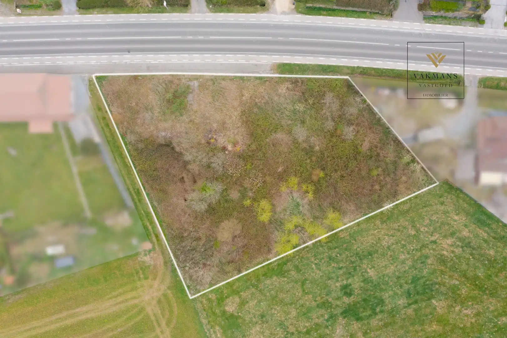 Bouwgrond met verzichten en zuidgericht foto 5