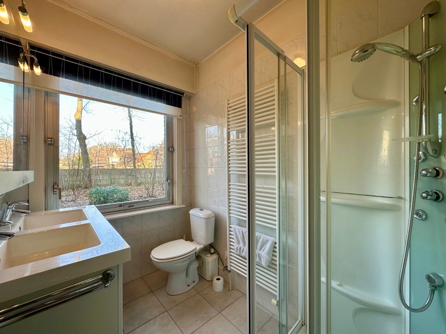 Appartement op rustige ligging te Sint-Andries foto 7