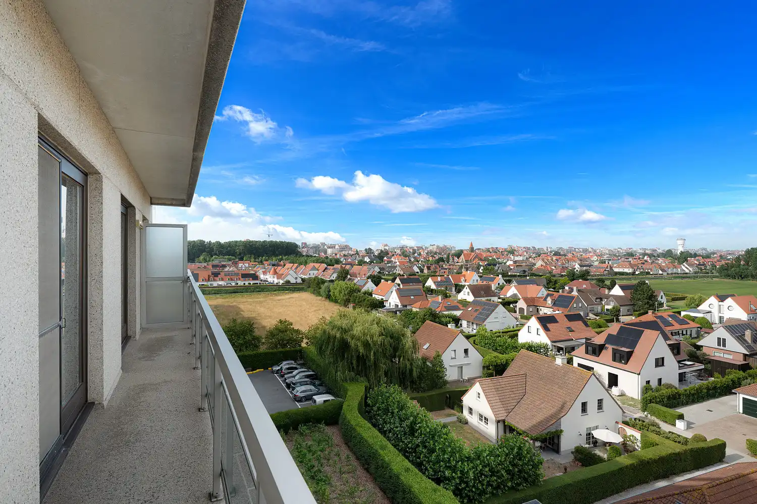Lichtrijk appartement met 3 slaapkamers met uitzicht op het meer foto 17
